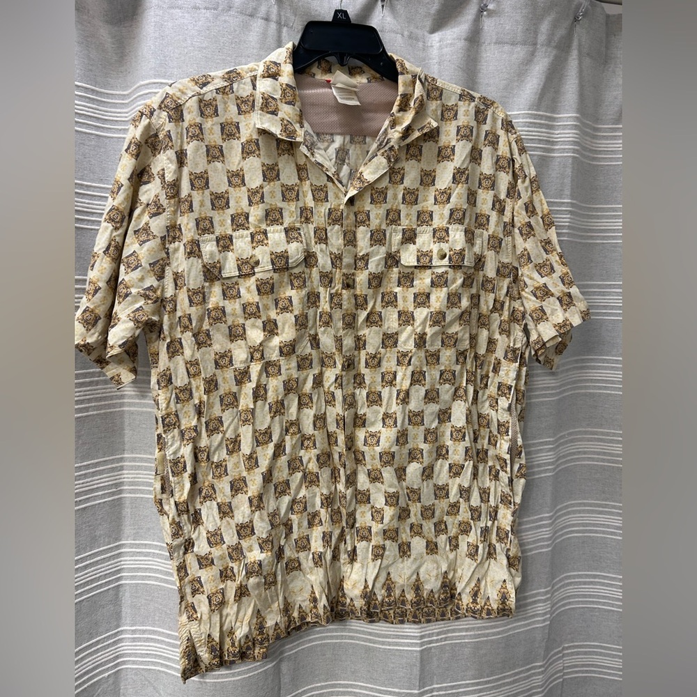 The Northface men’s button up shirt XL